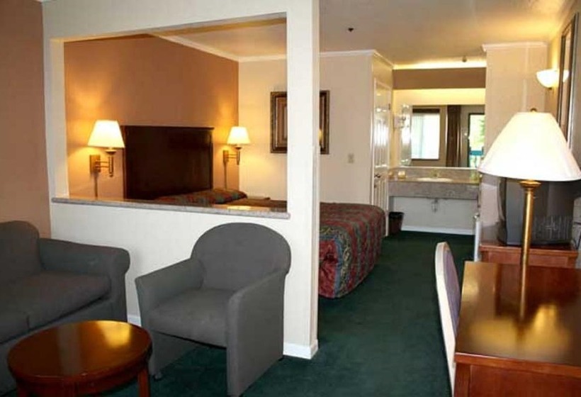 جناح, Executive Inn & Suites Sacramento