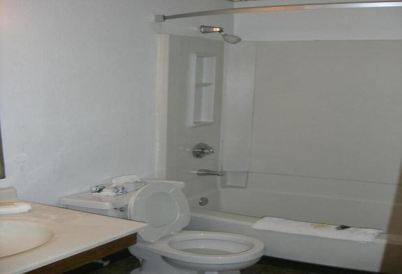 Номер Стандарт, Norwood Inn Minneapolis Roseville