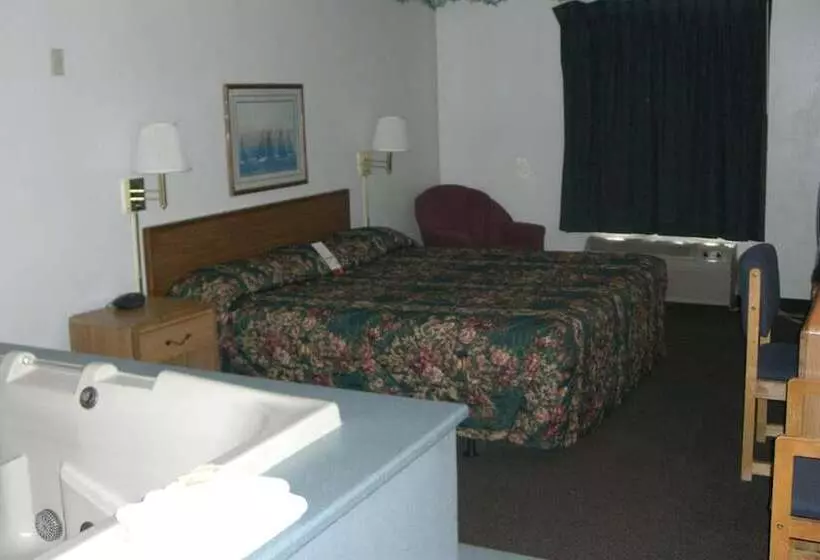 キングサイズベッドのスタンダードルーム, Norwood Inn Minneapolis Roseville