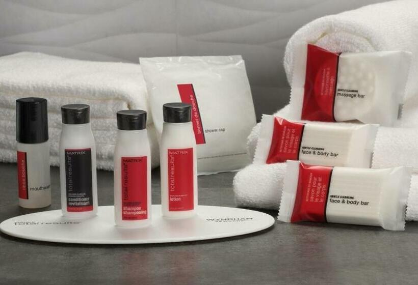 إستوديو قياسى سرير كينج, Super 8 By Wyndham Burlington