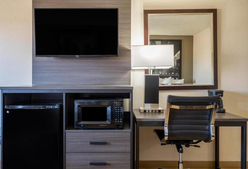 غرفة قياسية, Super 8 By Wyndham Clinton