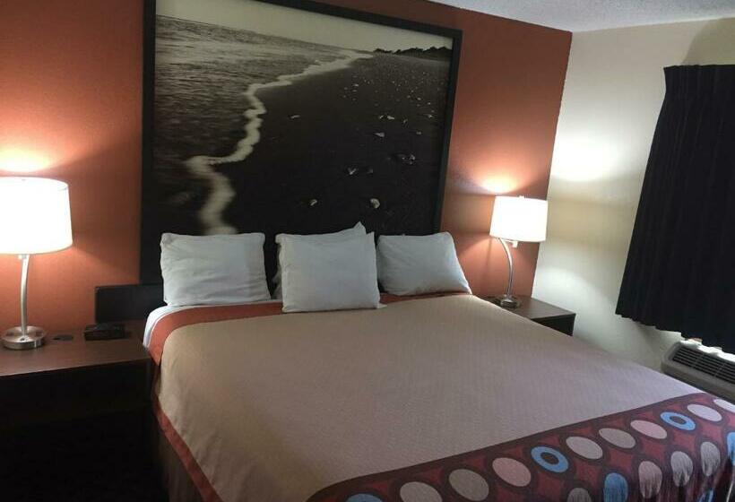 غرفة قياسية سرير كينج لذوى الإحتياجات الخاصة, Super 8 By Wyndham College Station