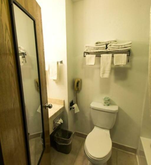 キングサイズベッドのスタンダードルーム, Super 8 By Wyndham Price