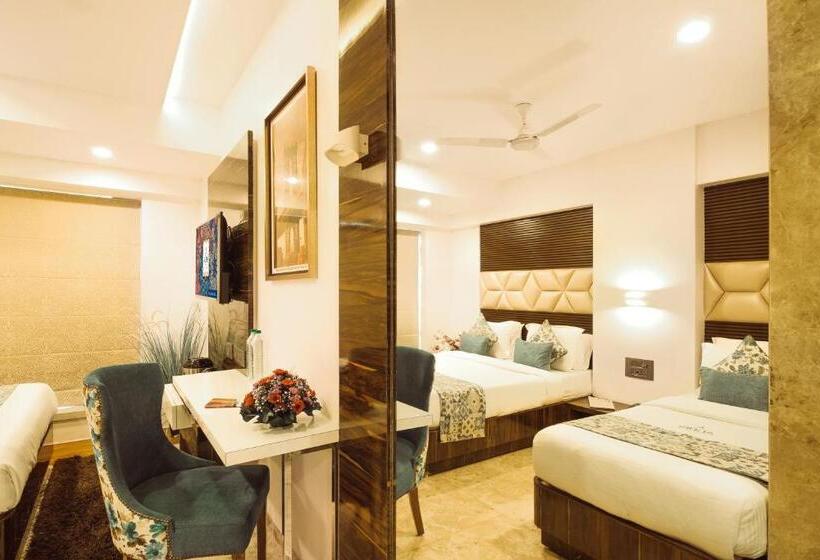 חדר סטנדרט לשלושה, Auris & Banquets, Mumbai International Airport