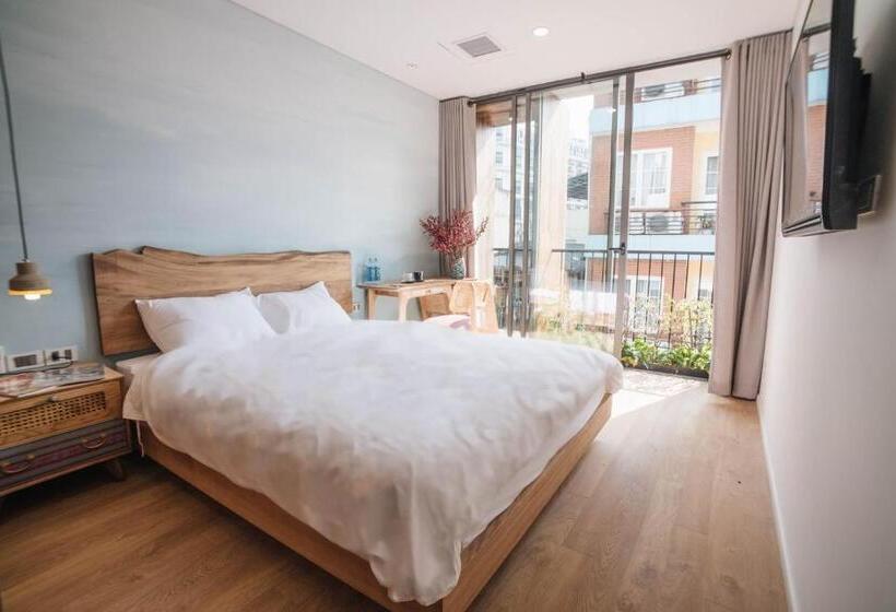 اتاق لوکس با بالکن, Mia Casa By Satori