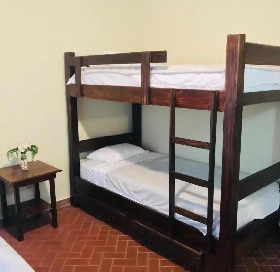 اتاق استاندارد, Bluerock Hostal