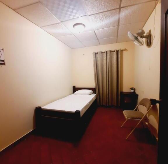 スタンダードシングルルーム, Bluerock Hostal