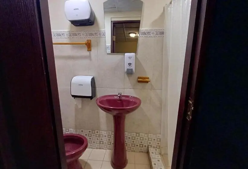 Camera Standard, Bluerock Hostal