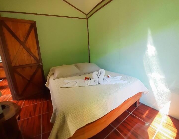 침실 1개 주택, Granja Los Campesinos