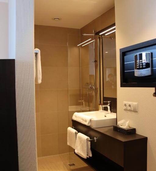 Номер Стандарт с Балконом, Einstein Hotel Am Römerpark