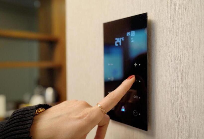 سوئیت با تخت بزرگ, Ankara Alegria Business