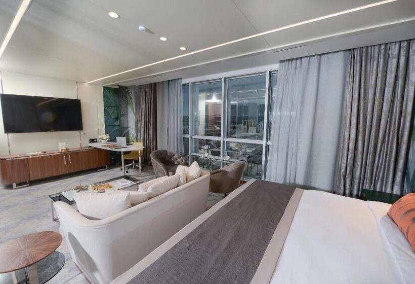 سوئیت با تخت بزرگ, Ankara Alegria Business