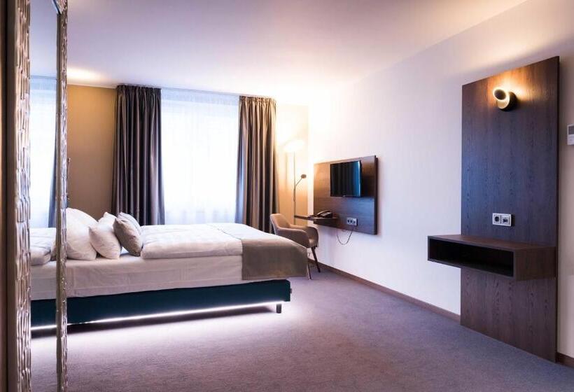 חדר דלוקס, Steinberger Hof