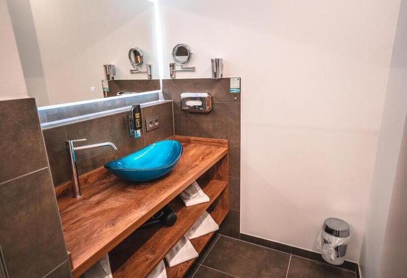 シングルデラックスルーム, Steinberger Hof