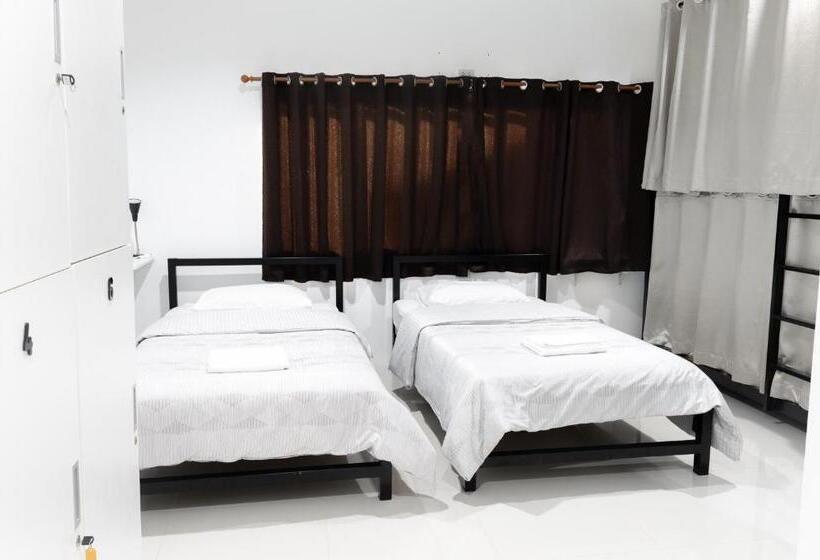 اتاق استاندارد, Munruk Hostel