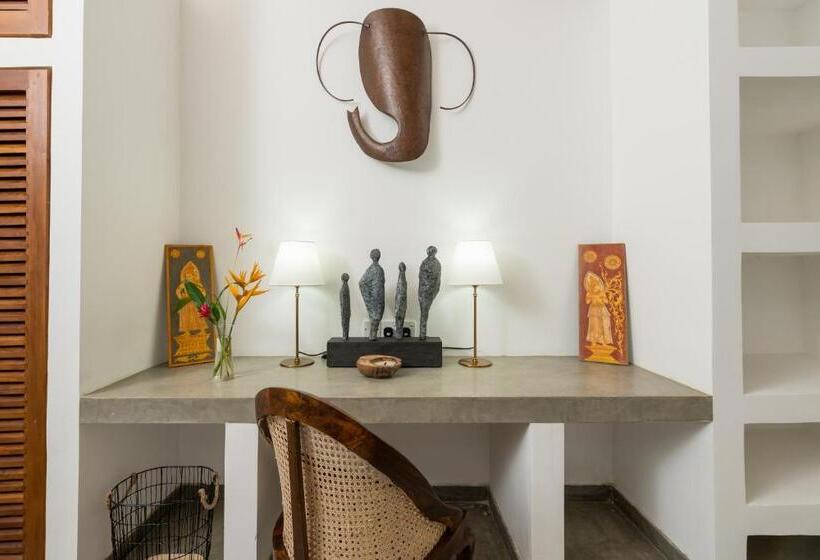 Suíte Cama King, Stuthi Villa