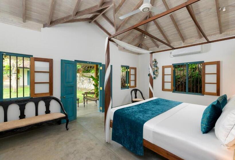 Люкс Deluxe Кровать Кинг, Stuthi Villa