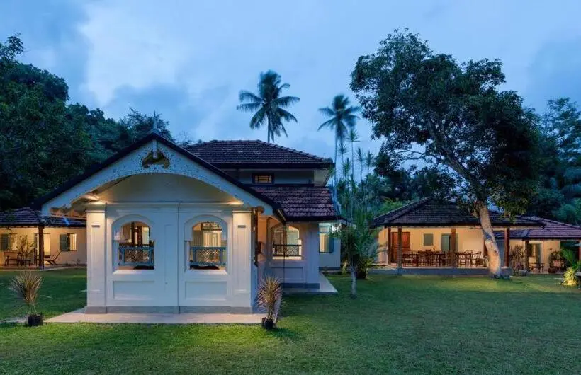 スイート, Stuthi Villa