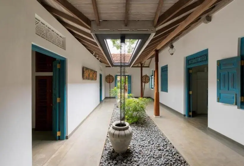 プールビュースイート, Stuthi Villa