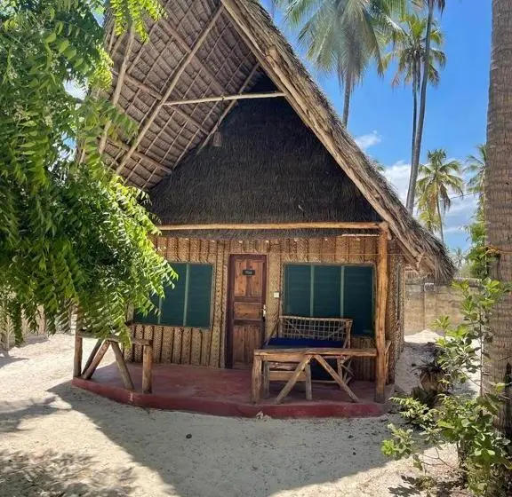 スタンダードトリプルルーム, Your Zanzibar Place