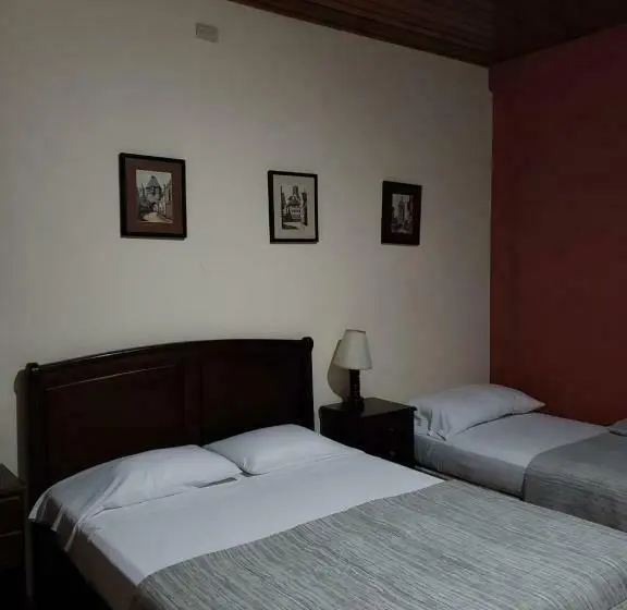 اتاق استاندارد سه نفره, Alsacia