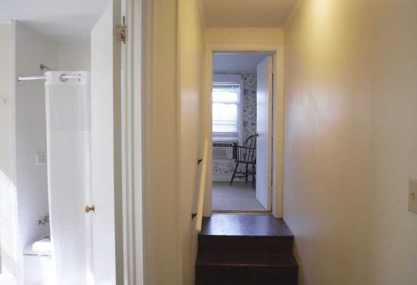 חדר דלוקס לארבעה, Anne S Washington Inn