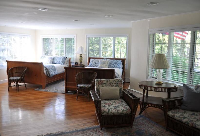 סוויטה דלוקס, Anne S Washington Inn