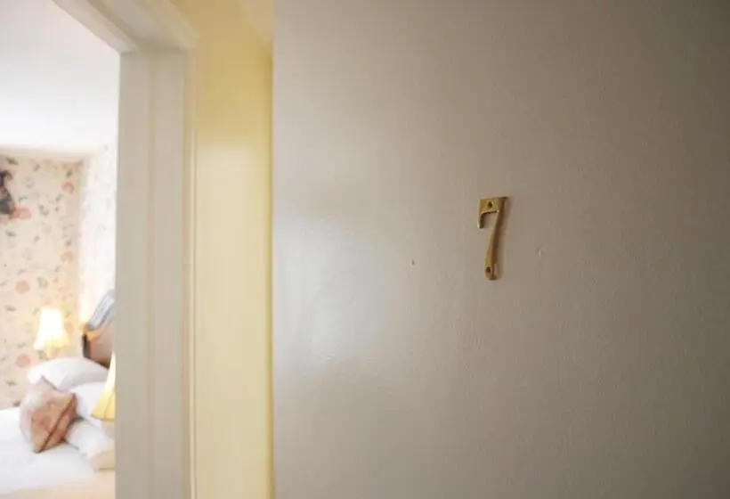 デラックスの4人部屋, Anne S Washington Inn