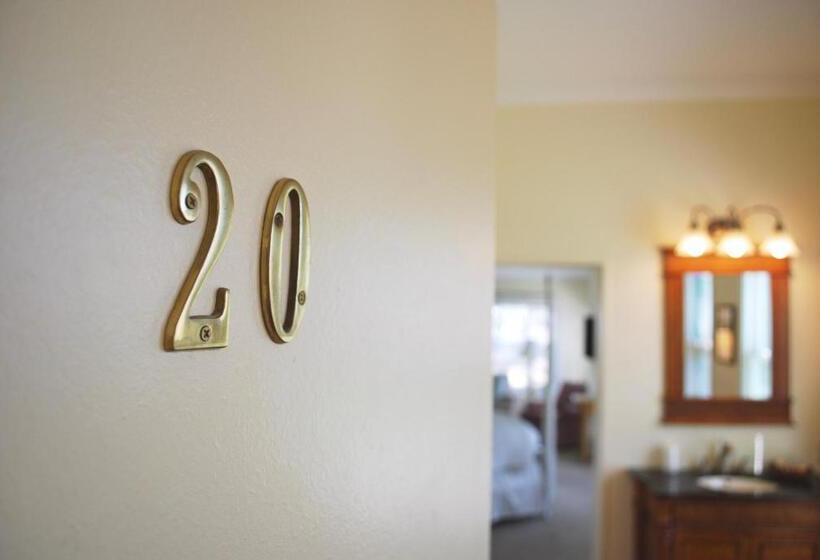 חדר סופריור לארבעה, Anne S Washington Inn