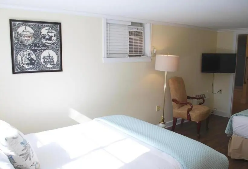 エコノミートリプルルーム, Anne S Washington Inn