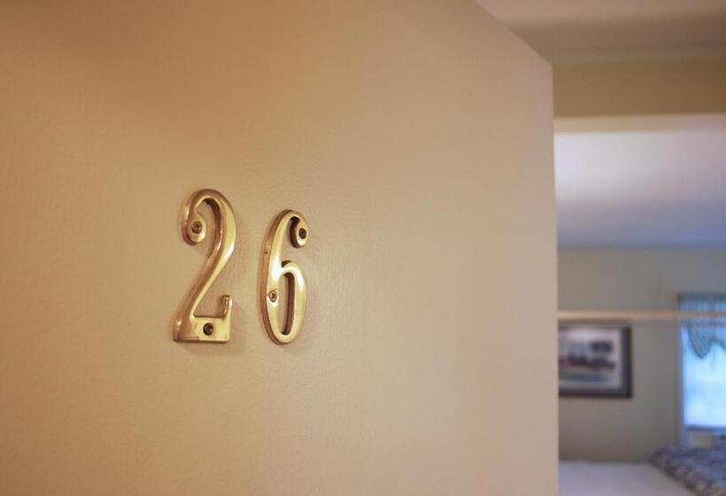 חדר דחוקס עם מיטת קינג, Anne S Washington Inn