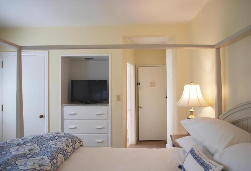 חדר דחוקס עם מיטת קינג, Anne S Washington Inn