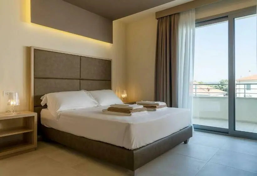 スーペリアールーム, Palace Lido Hotel & Suites