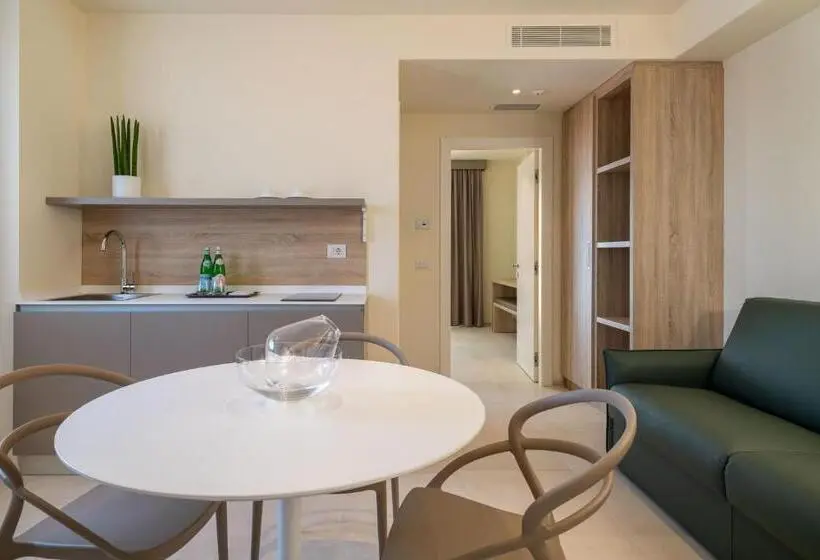 ファミリールーム, Palace Lido Hotel & Suites