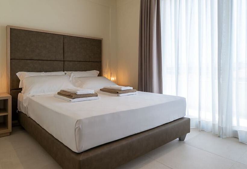 חדר משפחתי, Palace Lido Hotel & Suites