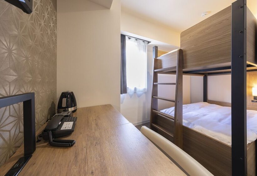 Номер Стандарт с Койками, Tosei Hotel & Seminar Makuhari