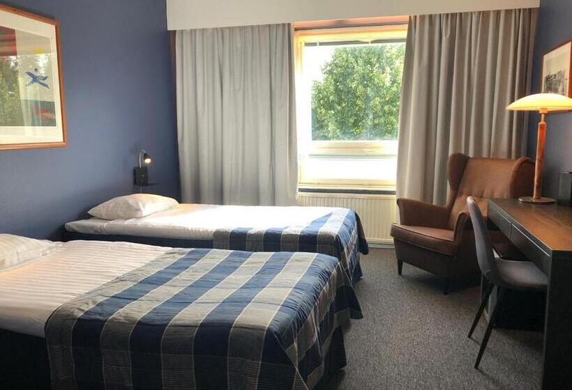 Номер Superior, West Side