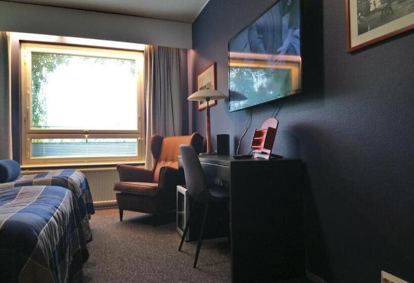 Номер Superior, West Side