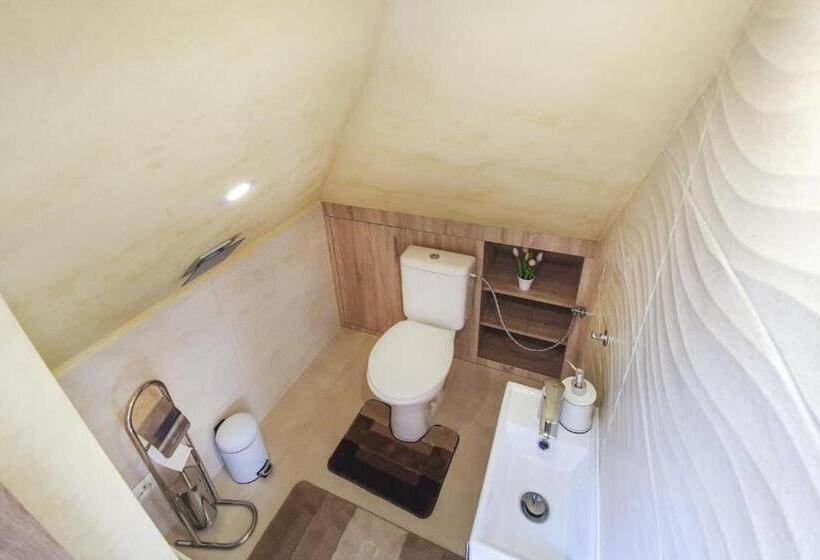 اتاق خانوادگی, Casa Perla