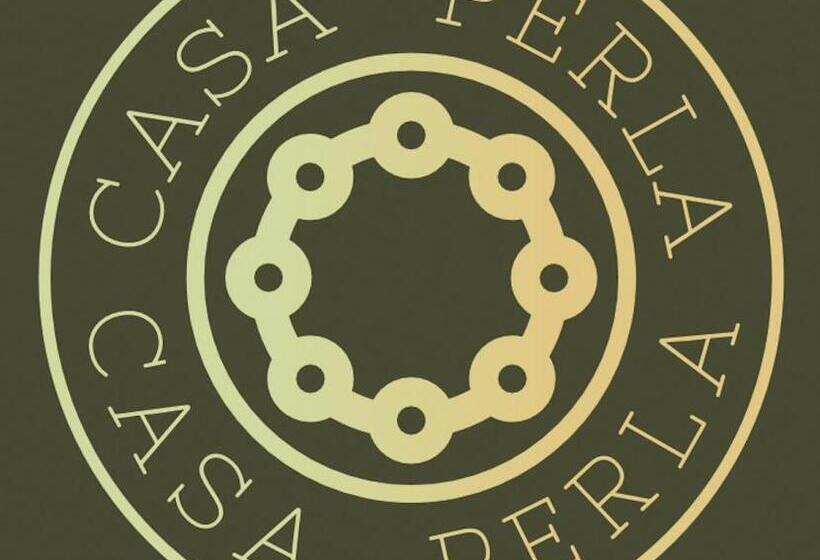 اتاق لوکس, Casa Perla