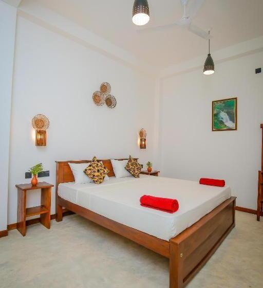 Standard Room, Sweet Emotion