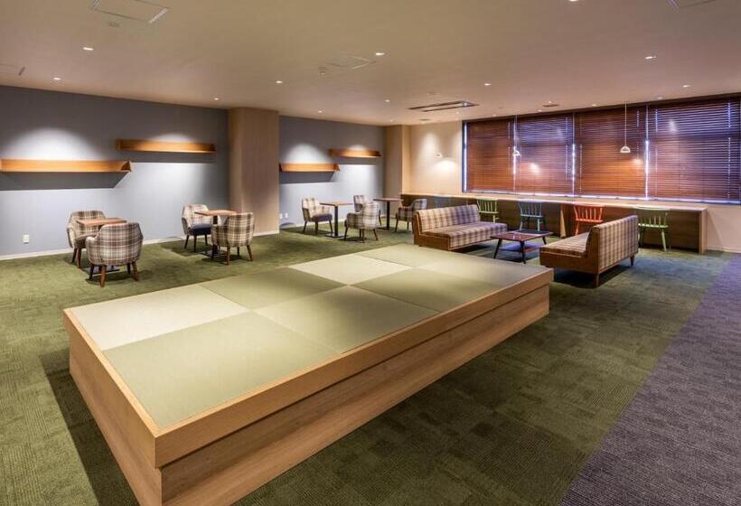 חדר סטנדרט לארבעה, Tosei Hotel & Seminar Makuhari