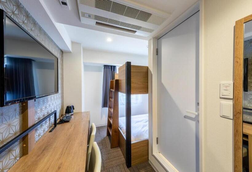 חדר סטנדרט עם מיטת קומתיים, Tosei Hotel & Seminar Makuhari