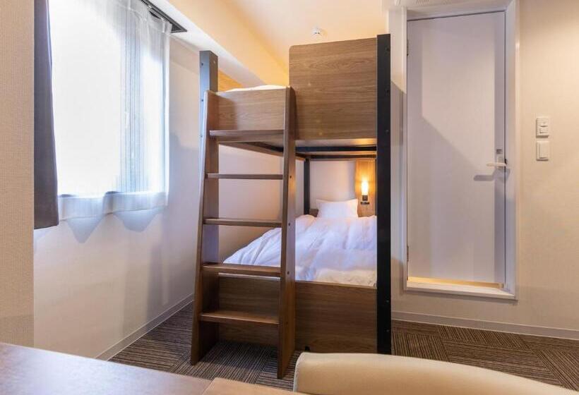 חדר סטנדרט עם מיטת קומתיים, Tosei Hotel & Seminar Makuhari