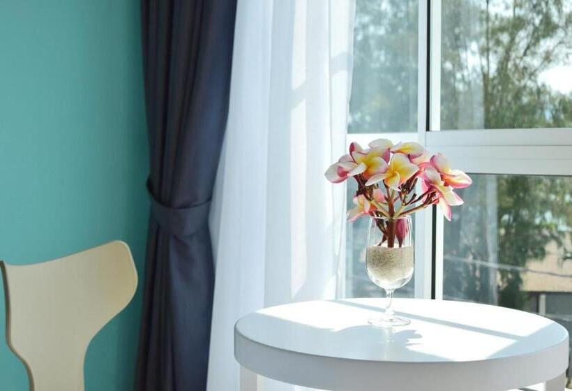 Номер Deluxe, Avi Pangkor Beach Resort