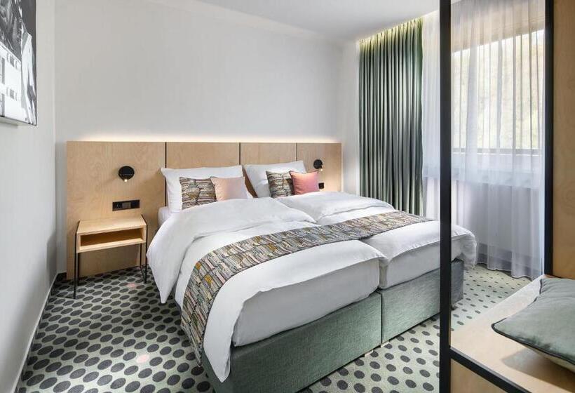 اتاق لوکس, B&b Chuchle Arena Praha