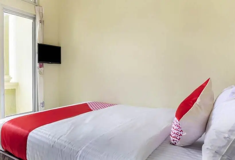 スタンダードルーム, Spot On 2950 Grand Suites Palace Syariah