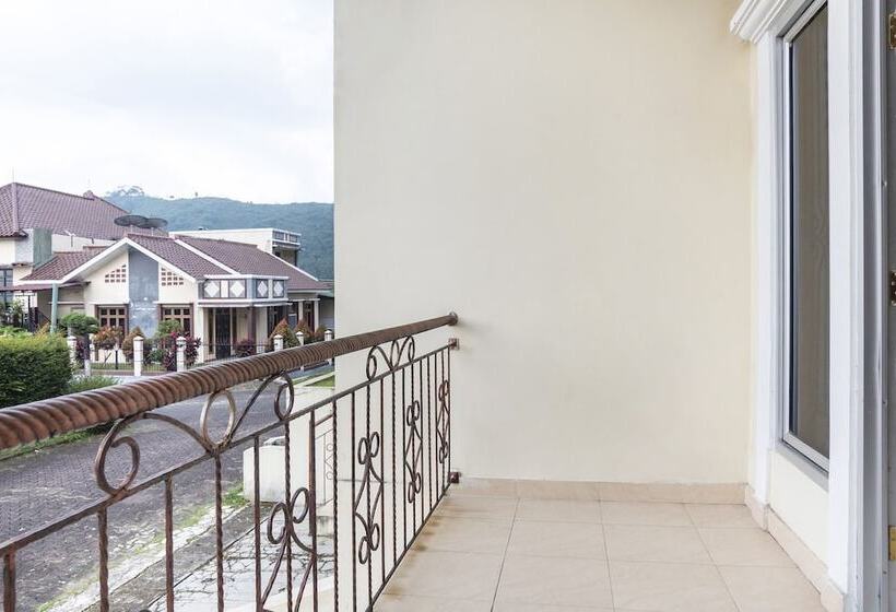 Standardrum, Spot On 2950 Grand Suites Palace Syariah