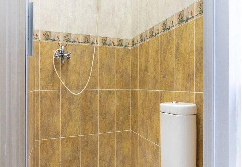 Standardrum, Spot On 2950 Grand Suites Palace Syariah