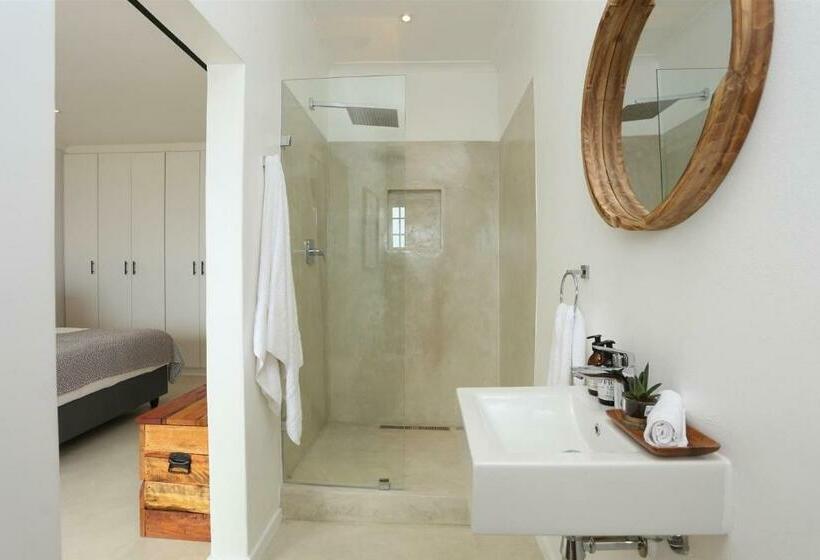 סוויטת דלוקס נוף לים, The Lookout Guest House